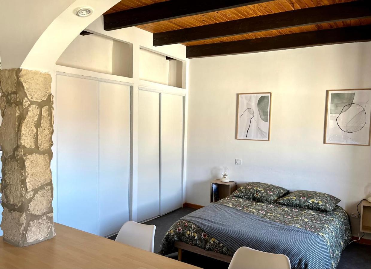 Studio De Charme Au Coeur De Valréas Zewnętrze zdjęcie